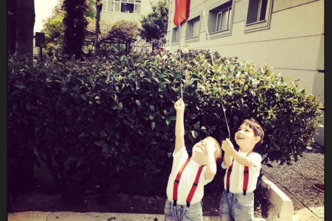 Mutlu Çocuk Öğrenir